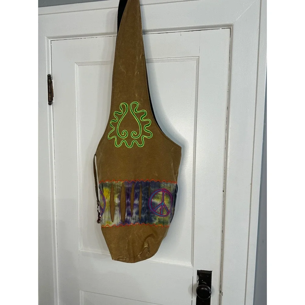 Hippie bag by Moonbeams & Mayhem - Picture 3 of 6